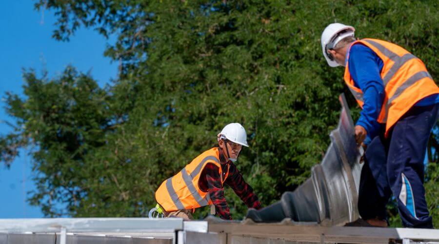Professional gutter cleaning in Mattaponi, VA